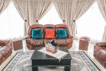 پانسیون Khutso Boutique