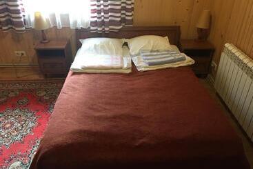 پانسیون Guesthouse Kolo Druziv