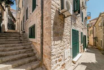 پانسیون Villa Stari Grad