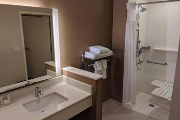 هتل Fairfield Inn & Suites By Marriott Phoenix Tempe/airport
