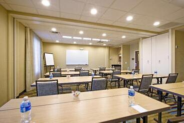 هتل Fairfield Inn & Suites By Marriott Phoenix Tempe/airport