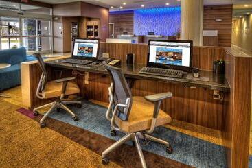 هتل Fairfield Inn & Suites By Marriott Phoenix Tempe/airport