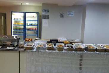 Flat Oeste La Residence