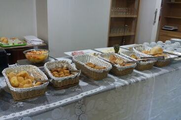 Flat Oeste La Residence