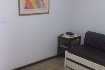 Flat Oeste La Residence