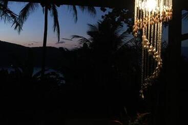 پانسیون Jungle Lodge