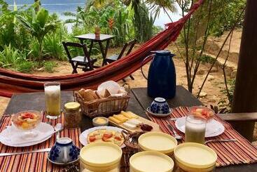پانسیون Jungle Lodge