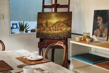 پانسیون Los Tarcos Guest House