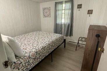 مُتل Kennebunkport Motor Lodge