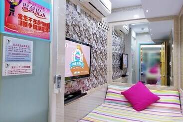پانسیون Longwin Hostel