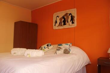 هاستل Hostal Baquedano