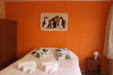 هاستل Hostal Baquedano