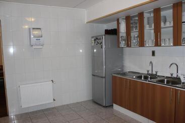 هاستل Hostal Baquedano