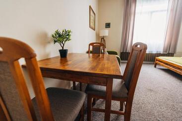 پانسیون Laguna Green Guest House