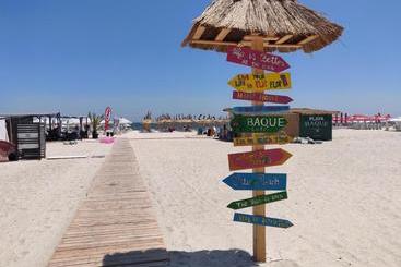 펜션 Mamaia Beach Side