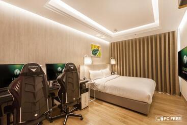 هاستل I Hotel 中壢館