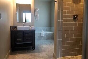 Kentucky Grand Hotel & Spa
