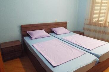 پانسیون Guesthouse Fatima