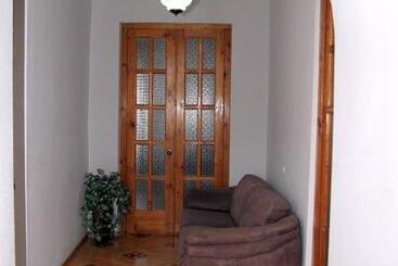 پانسیون Guesthouse Fatima
