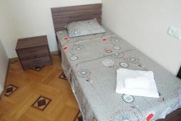 پانسیون Guesthouse Fatima