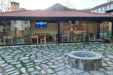 پانسیون Guesthouse Nefertiti