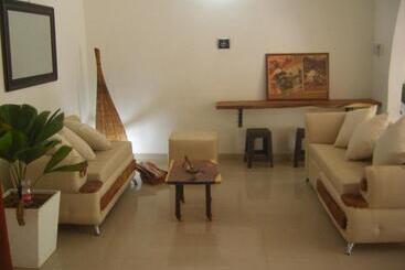 پانسیون Hostal Palohe Taganga