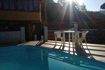 پانسیون Pousada Sol Nascente