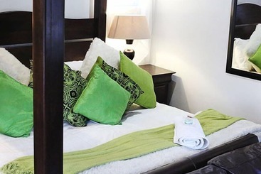 پانسیون Moonriver Guest House