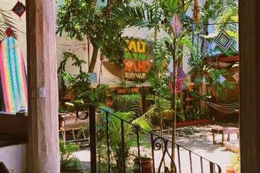 هاستل La Redonda Sayulita Hostal