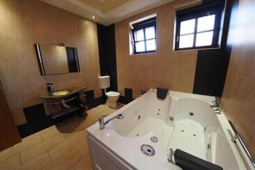 پانسیون Guest House Don Lux
