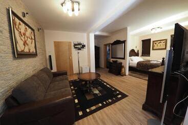 پانسیون Guest House Don Lux