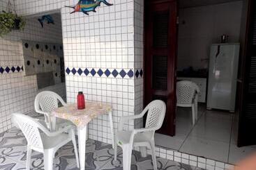 پانسیون Suítes Centro Praia