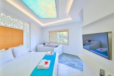 Hediye Hanım Suıt&apart