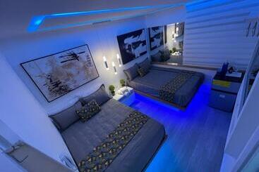 پانسیون Alegria Hostal