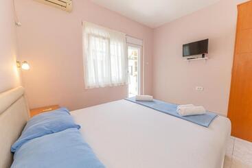 پانسیون Apartments Vjera Petrovac