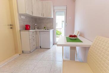 پانسیون Apartments Vjera Petrovac