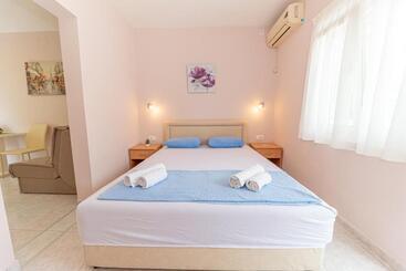 پانسیون Apartments Vjera Petrovac