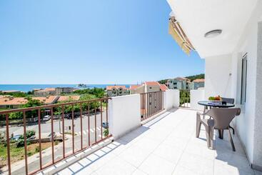 پانسیون Apartments Vjera Petrovac