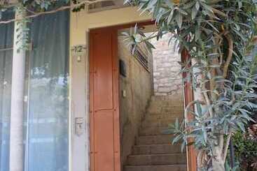 پانسیون Sunset Guest House