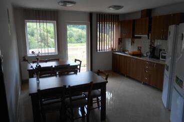 Halasto Pension