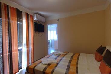 پانسیون Apartments Astel