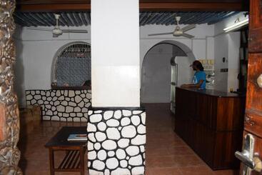 هاستل Karibu Inn