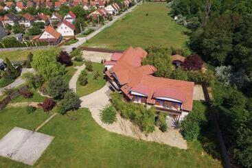 پانسیون Owlcastle Bagolyvár