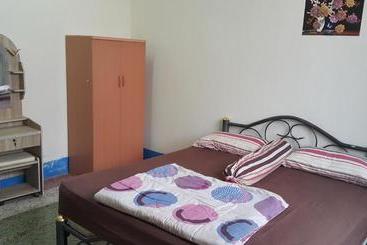 پانسیون Yummy Bagpackers Hostel