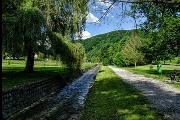 پانسیون Guesthouse Jelic