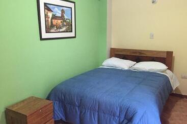 膳宿费 Rumi Sonqo Hostel