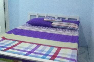 פנסיון Angeles City Guesthouse