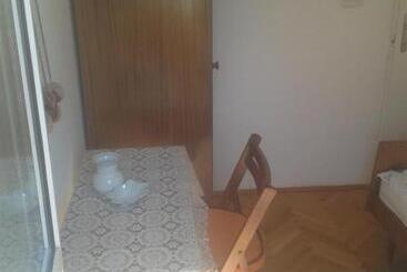 پانسیون Guesthouse Lautasevic