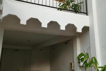 پانسیون Lassana Villa