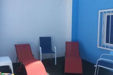 پانسیون Hostel Paradise St